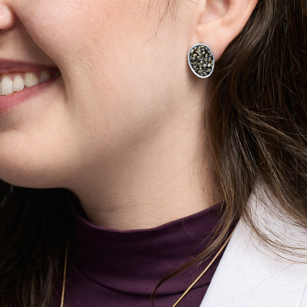 Brinco Inlay Banho de Rodio