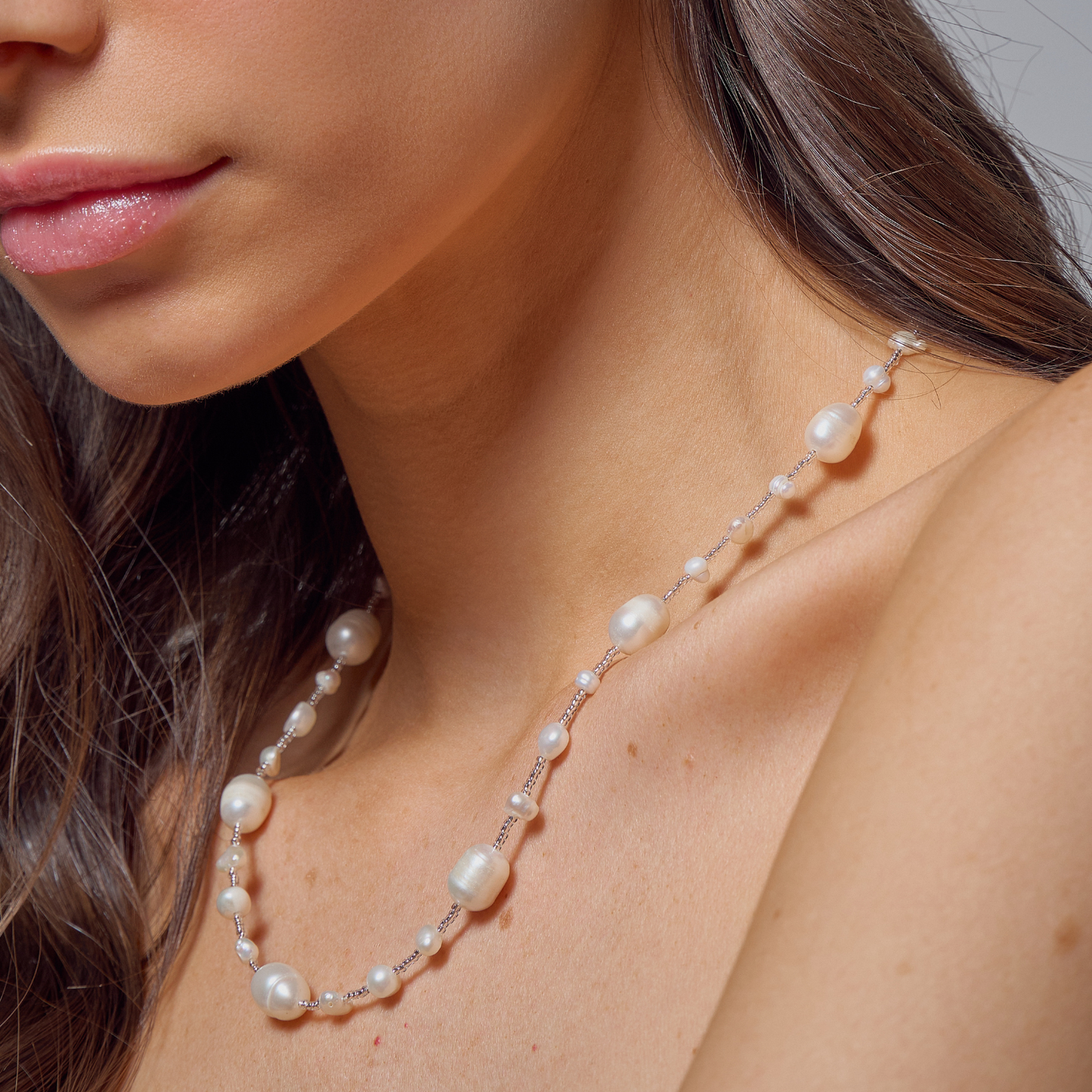 Chocker Pérola Barroca tamanhos variados Prata 925