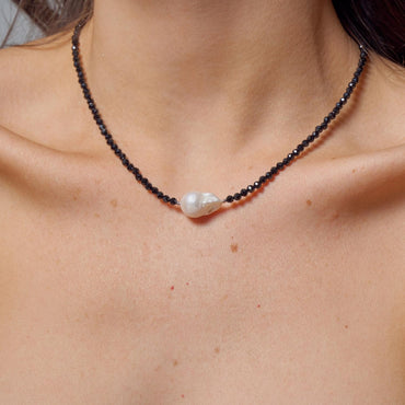 Colar Onix e Pérola Barroca Prata 925